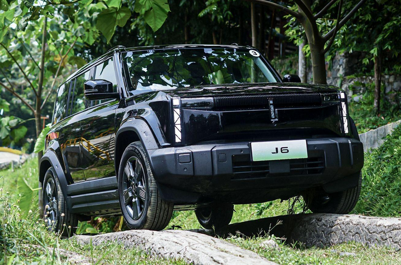 Inovasi Keamanan Mobil Listrik: Dari Battery Safety Hingga Crash Test