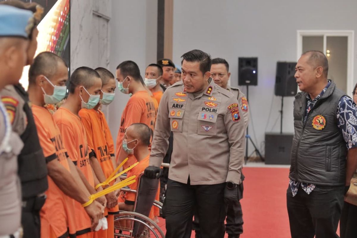 12 Tersangka Ditahan, Polres Blitar Kota Beberkan Hasil Operasi Sikat Semeru 2025