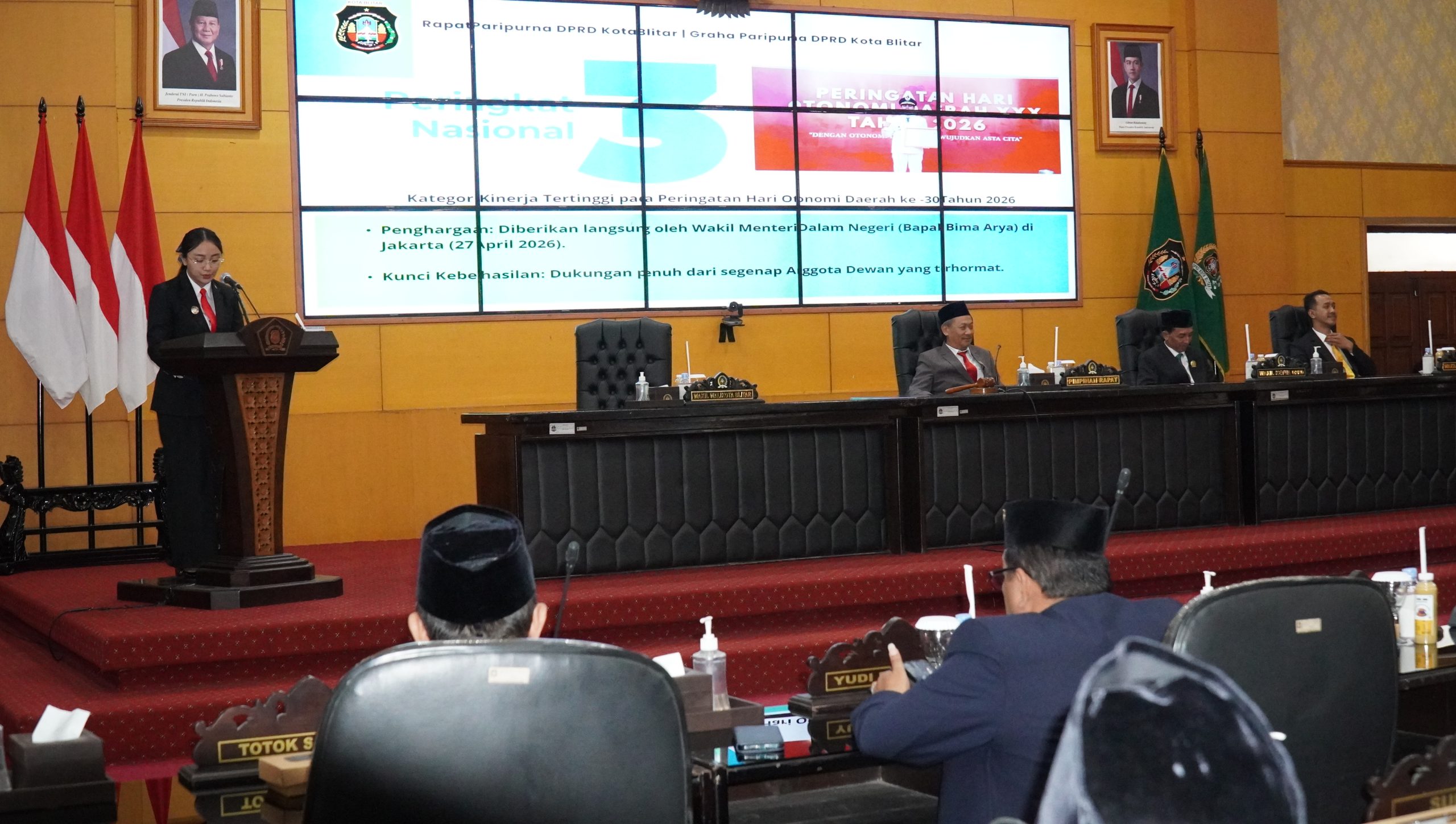 Pemkot Blitar dan DPRD Kota Blitar di Rapat Paripurna